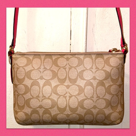 Does Coach Make Vinyl Purses Sale